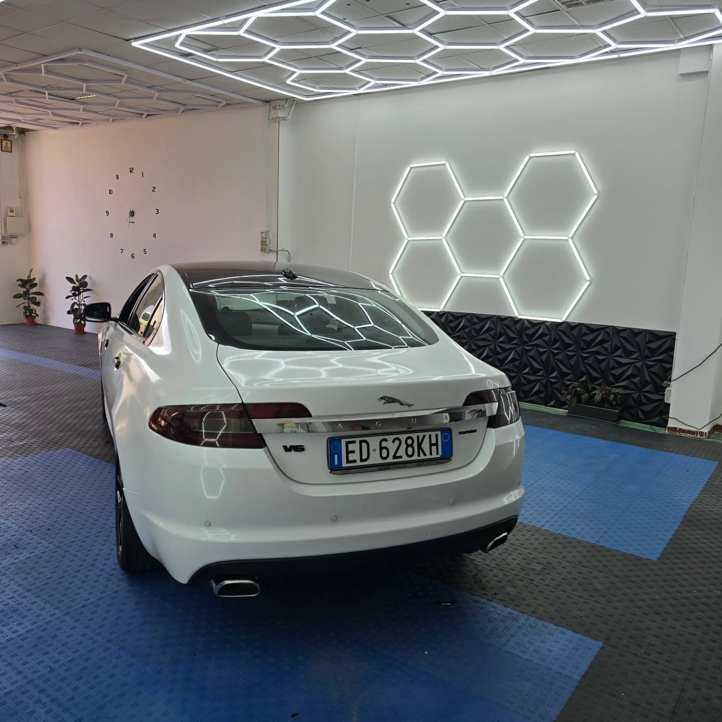 Wrap completo colore Diamond Fari oscurati con la pellicola ppf davanti e dietro